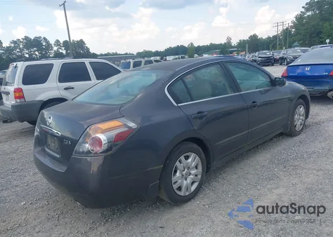2009 Nissan Altima 2.5 S z USA, uszkodzony, nr VIN 1N4AL21E19N430689